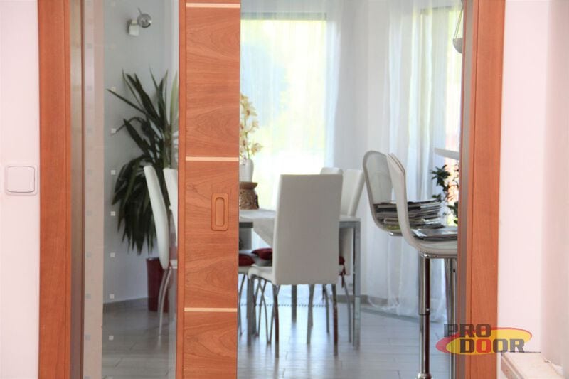 Prosklené dřevěné dveře a posuvné dveře do pouzdra Litoměřice Alegro