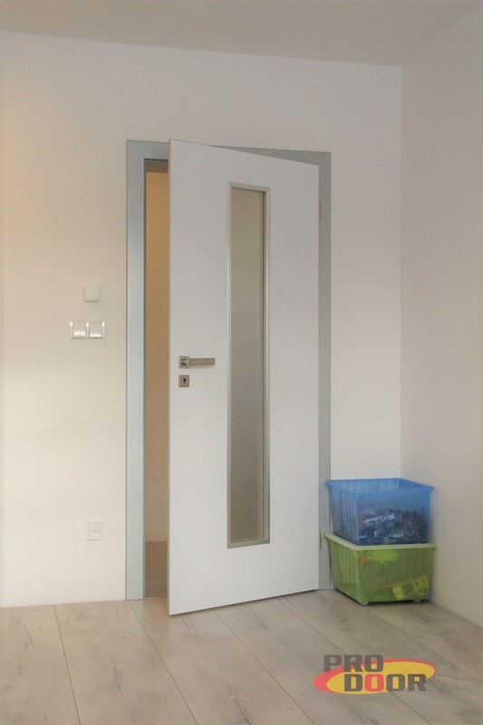 bílé interiérové dveře kadaň