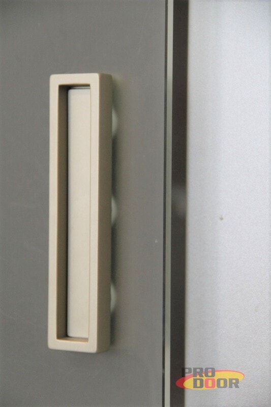 skleněné posuvné dveře na stěnu kadaň