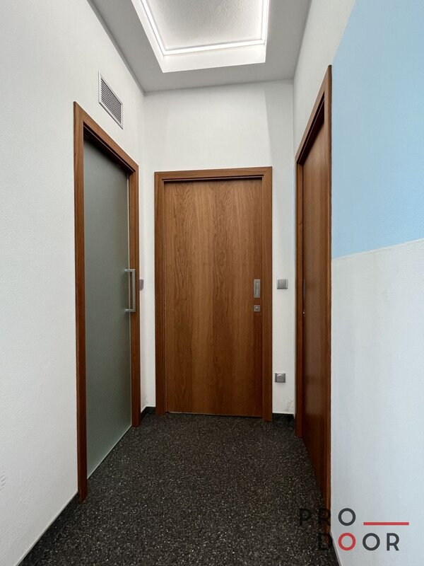 Posuvné dveře Sapeli do pouzdra dýha třešeň